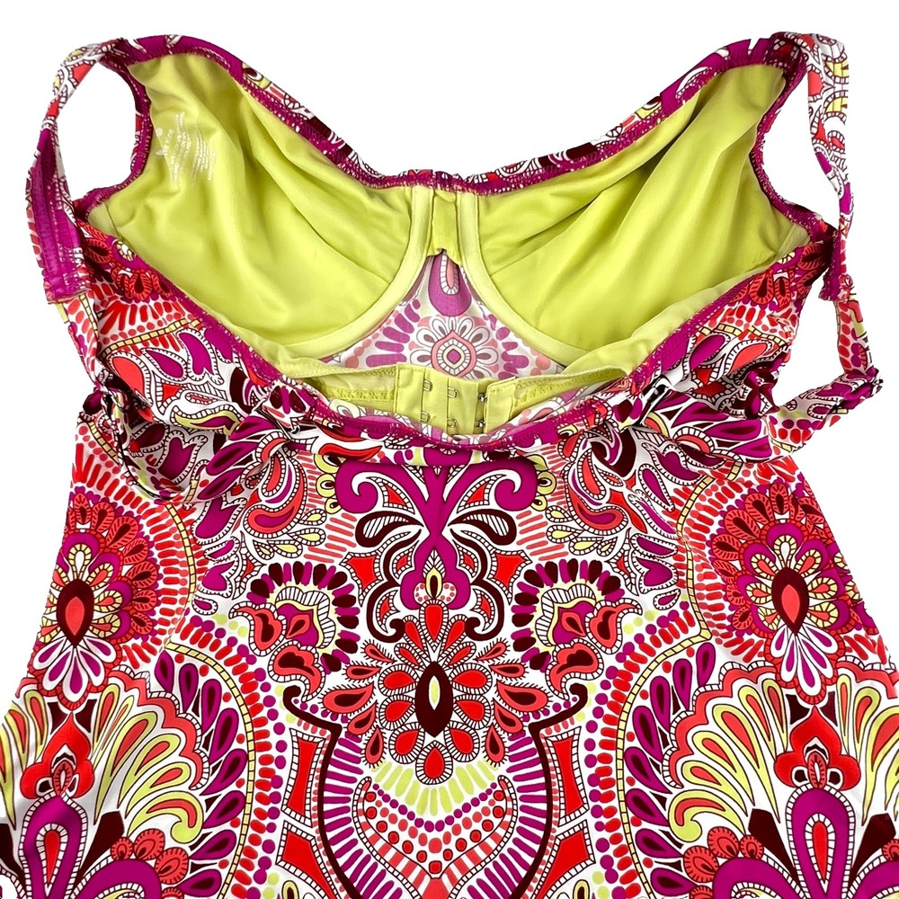 Title Nine Bodacious Pink Paisley Underwire Tankini Swim Top Women's Sz 34DD - Picture 6 of 9